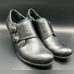 b.o.c.- Born Concept,Women's Black Leather Shoes with Buckle Detail, Size: 7-1/2